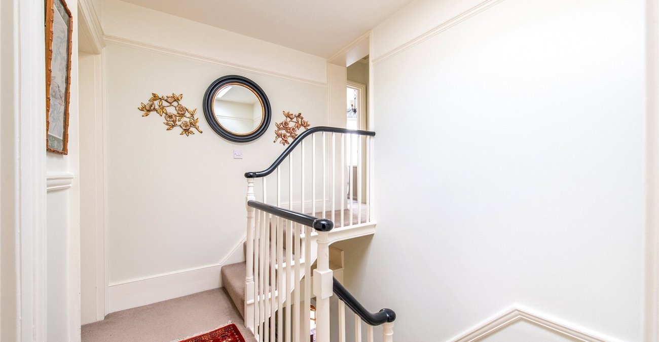 5 bedroom house for sale in Gravesend | Robinson Michael & Jackson