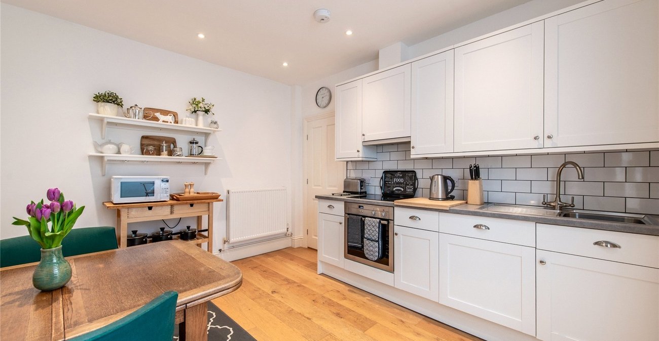 5 bedroom house for sale in Gravesend | Robinson Michael & Jackson