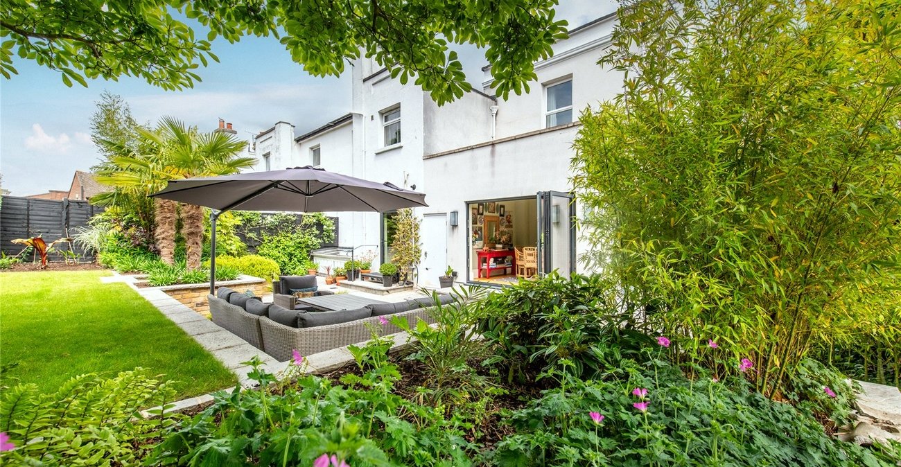 5 bedroom house for sale in Gravesend | Robinson Michael & Jackson