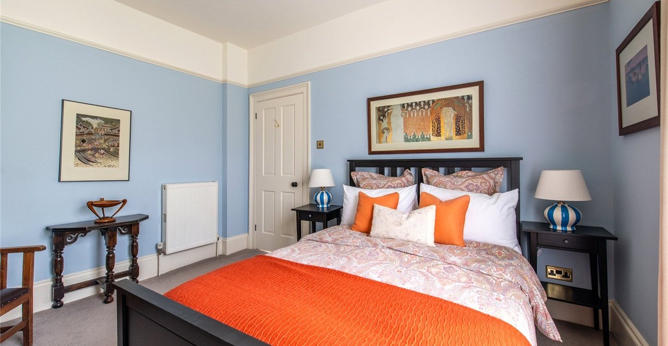 5 bedroom house for sale in Gravesend | Robinson Michael & Jackson