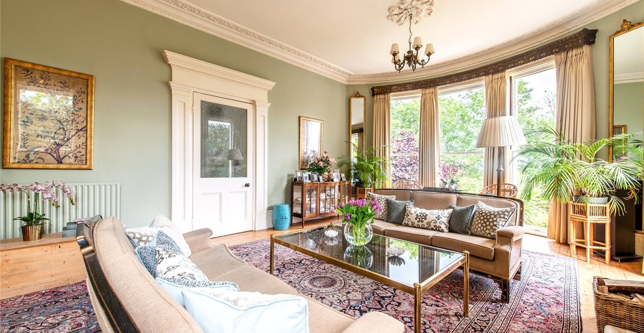 5 bedroom house for sale in Gravesend | Robinson Michael & Jackson