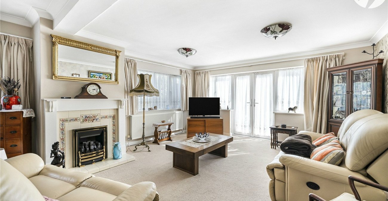 4 bedroom bungalow for sale in Sutton At Hone | Robinson Jackson