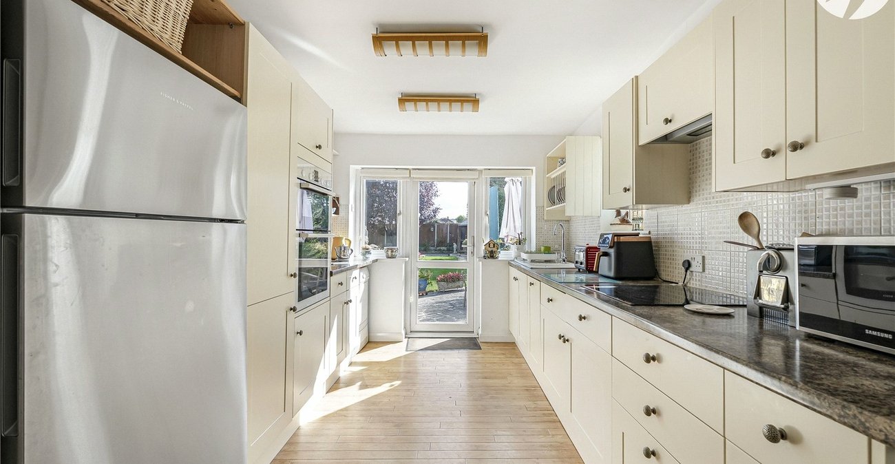 4 bedroom bungalow for sale in Sutton At Hone | Robinson Jackson