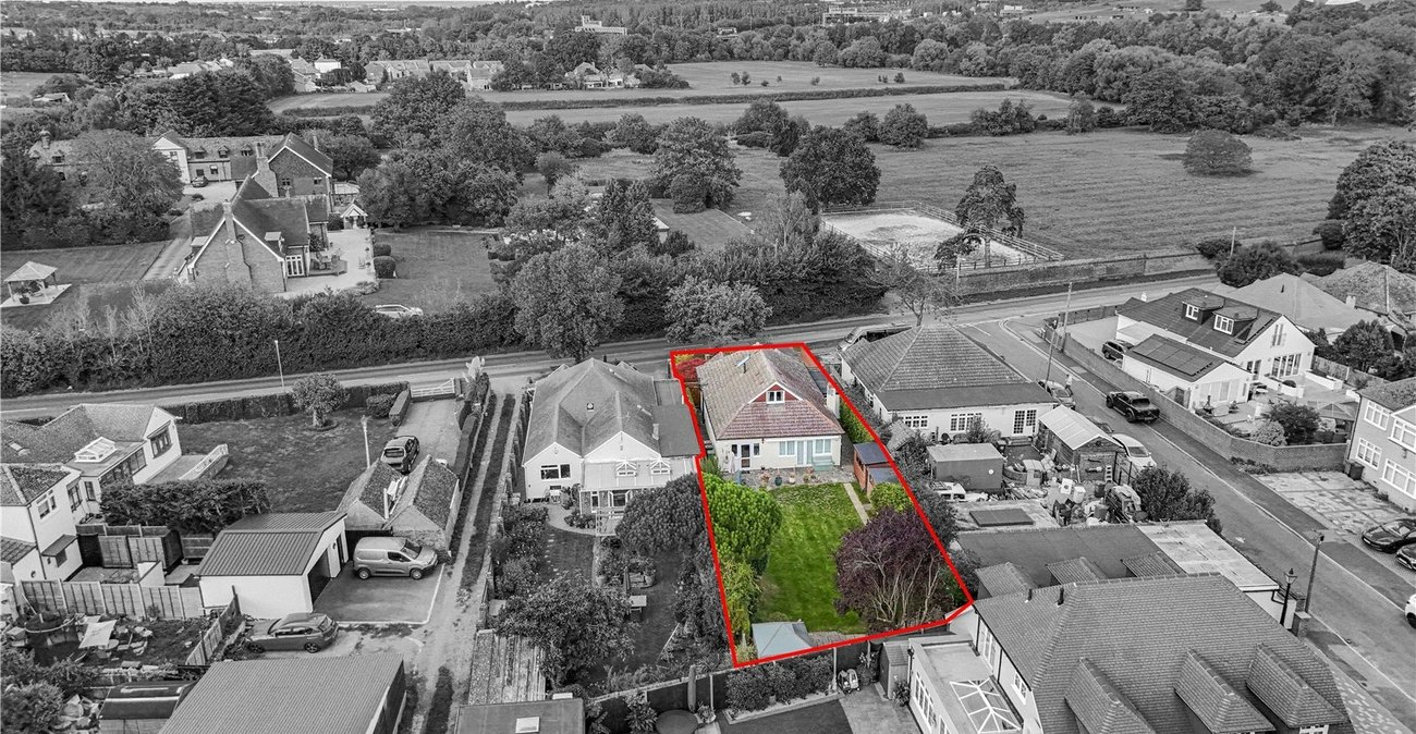 4 bedroom bungalow for sale in Sutton At Hone | Robinson Jackson