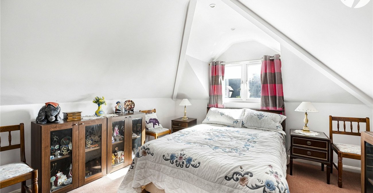 4 bedroom bungalow for sale in Sutton At Hone | Robinson Jackson