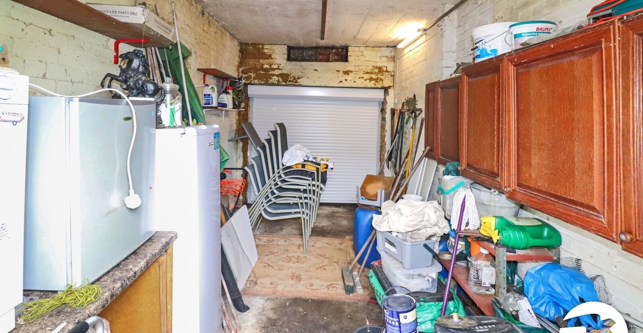 3 bedroom house for sale in Belvedere | Robinson Jackson