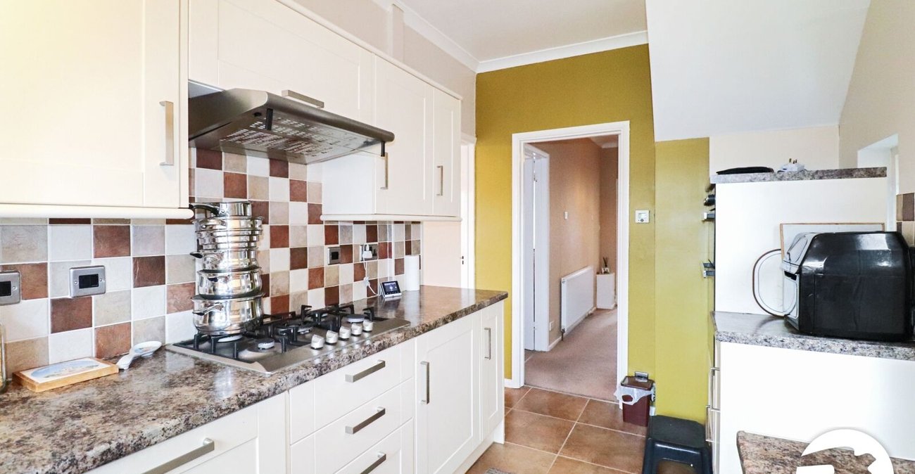 3 bedroom house for sale in Belvedere | Robinson Jackson