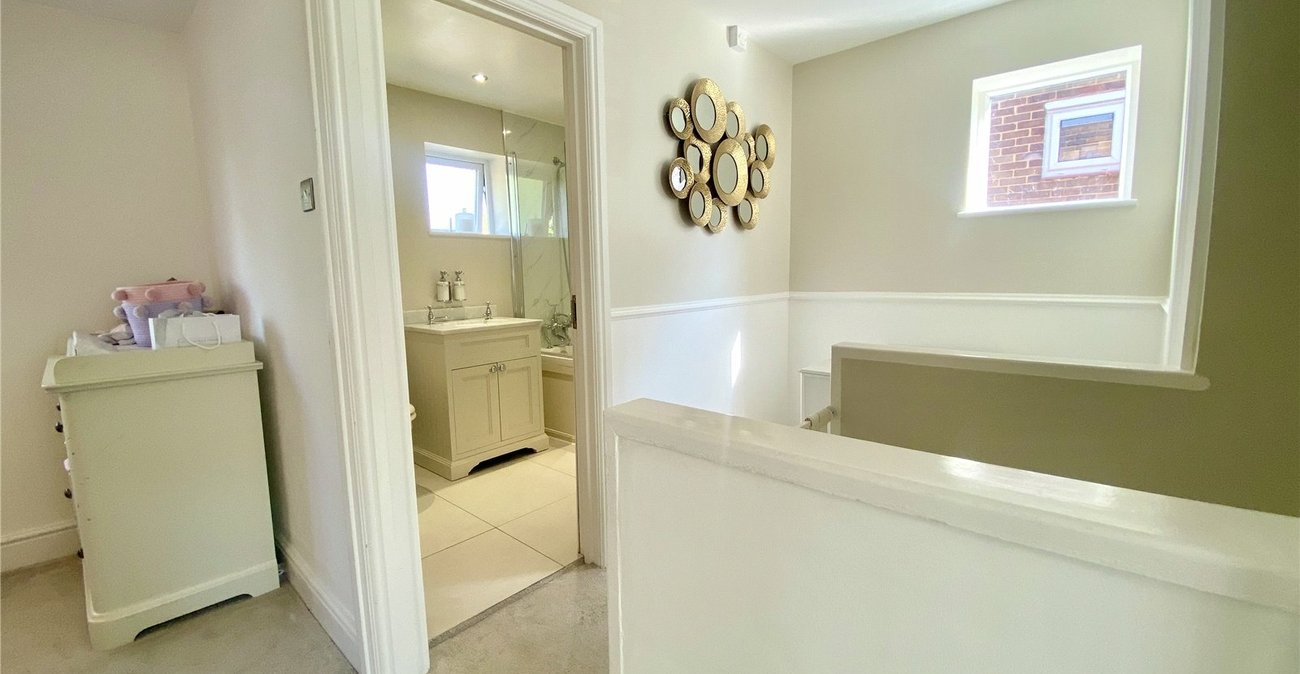 3 bedroom house for sale in Sidcup | Robinson Jackson