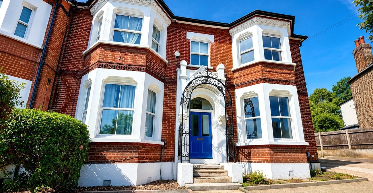 1 bedroom property for sale in London | Robinson Jackson