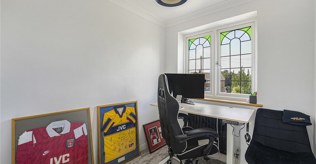 3 bedroom house for sale in Fleet Estate | Robinson Jackson