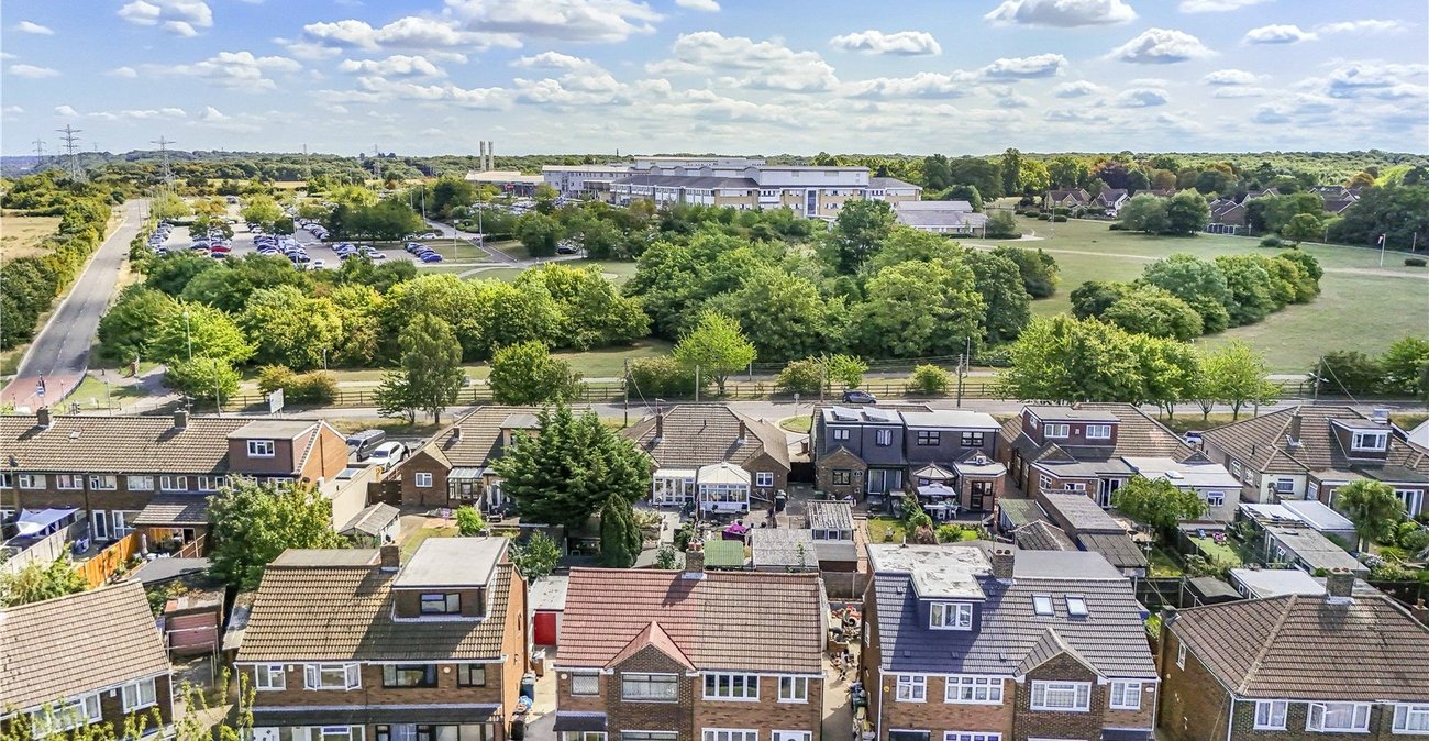 3 bedroom house for sale in Fleet Estate | Robinson Jackson