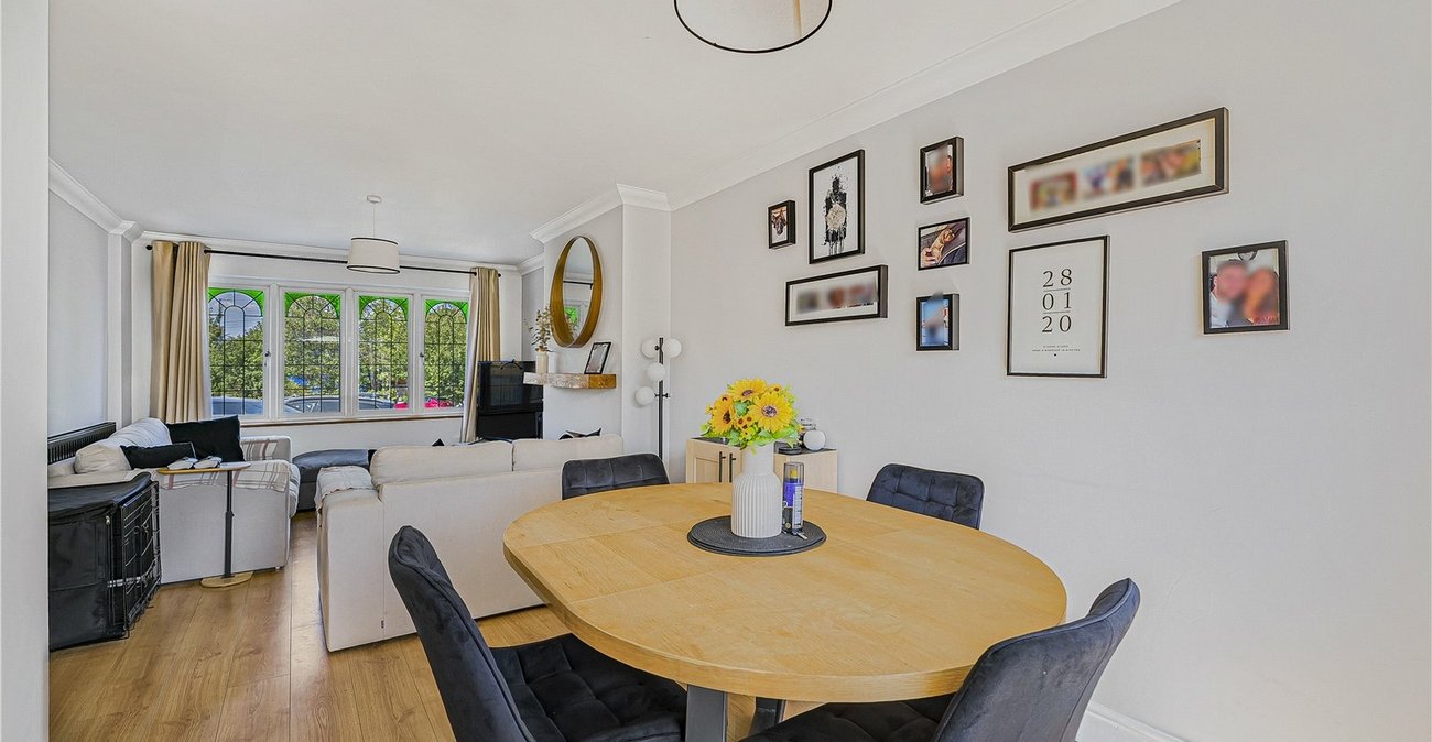 3 bedroom house for sale in Fleet Estate | Robinson Jackson