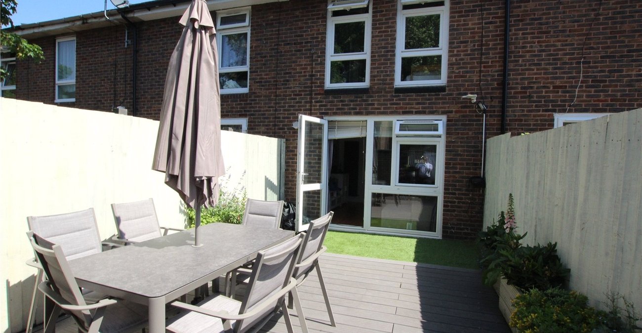 3 bedroom house for sale in Woolwich | Robinson Jackson
