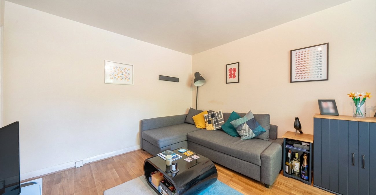 1 bedroom property for sale in London | Robinson Jackson