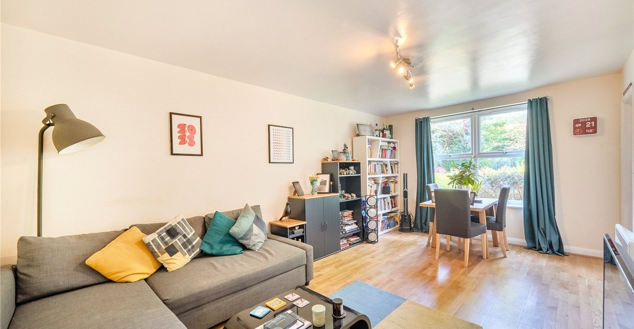 1 bedroom property for sale in London | Robinson Jackson