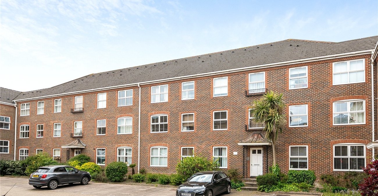 1 bedroom property for sale in London | Robinson Jackson