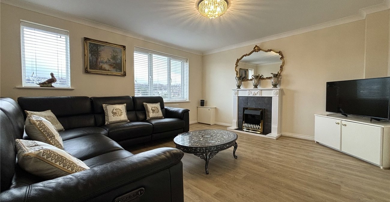 4 bedroom house for sale in Walderslade | Robinson Michael & Jackson