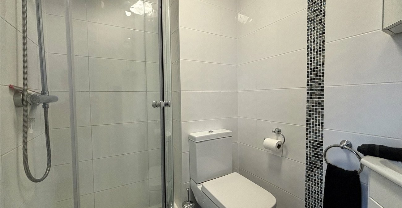 4 bedroom house for sale in Walderslade | Robinson Michael & Jackson