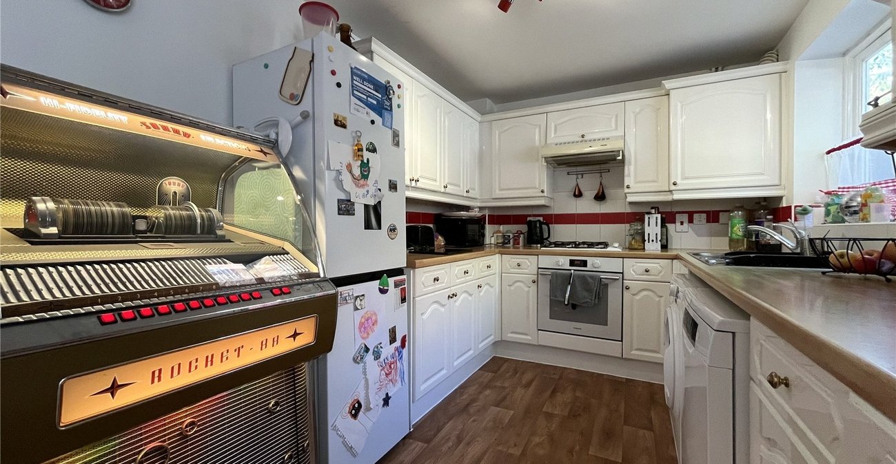 5 bedroom house for sale in Walderslade | Robinson Michael & Jackson