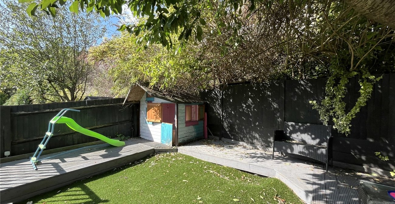 5 bedroom house for sale in Walderslade | Robinson Michael & Jackson