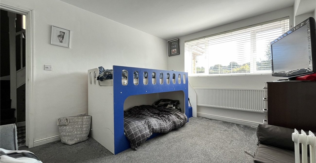 5 bedroom house for sale in Walderslade | Robinson Michael & Jackson