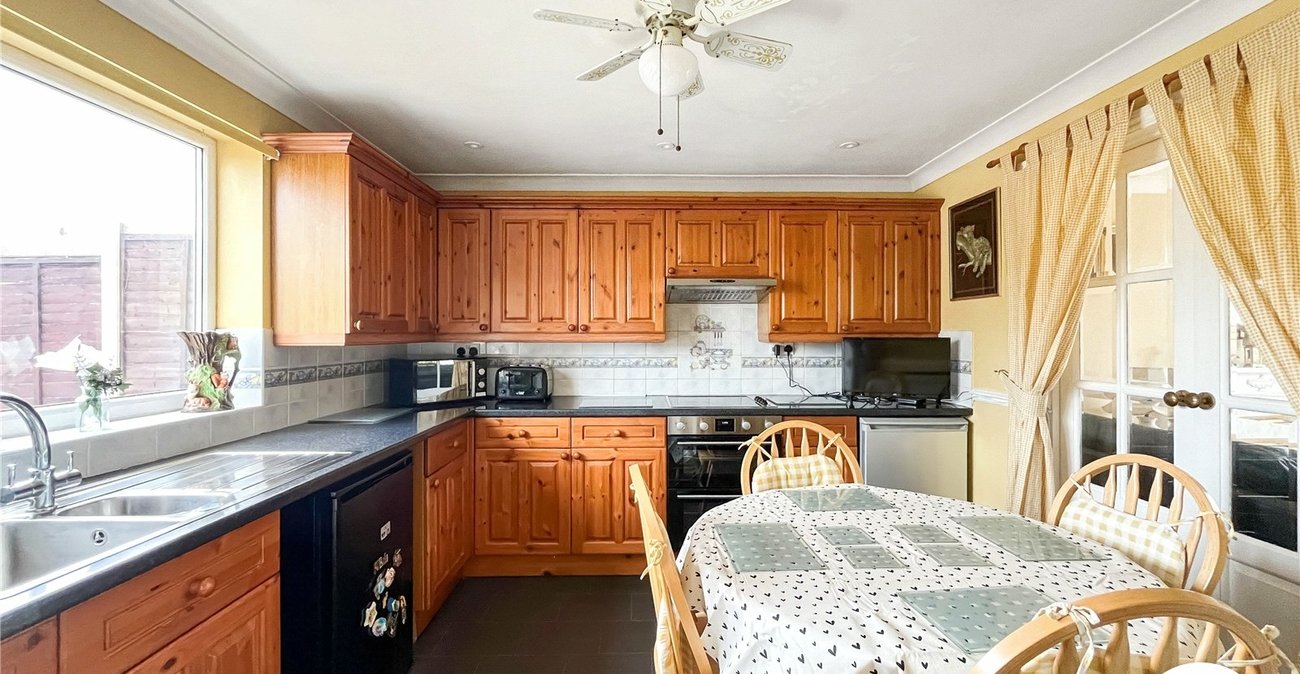 3 bedroom house for sale in Newington | Robinson Michael & Jackson