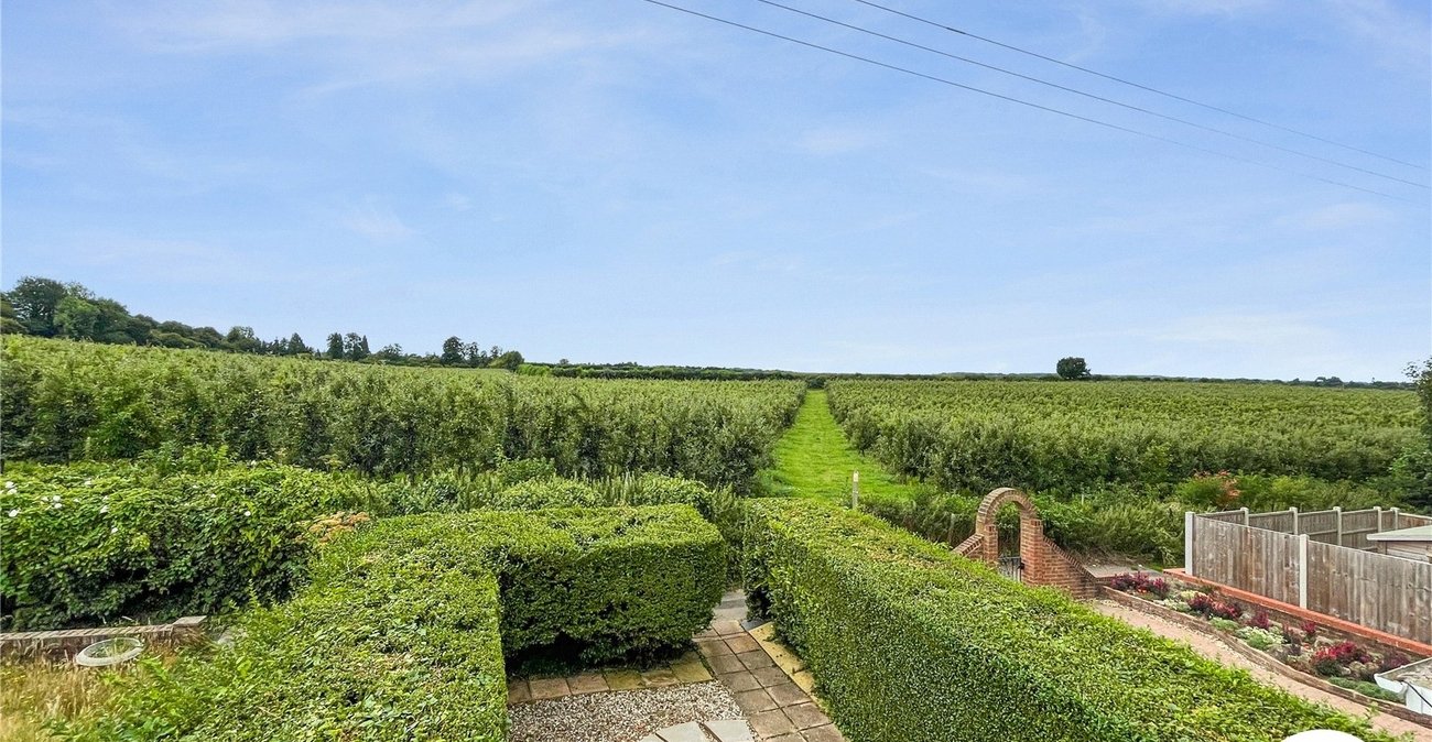 3 bedroom house for sale in Newington | Robinson Michael & Jackson