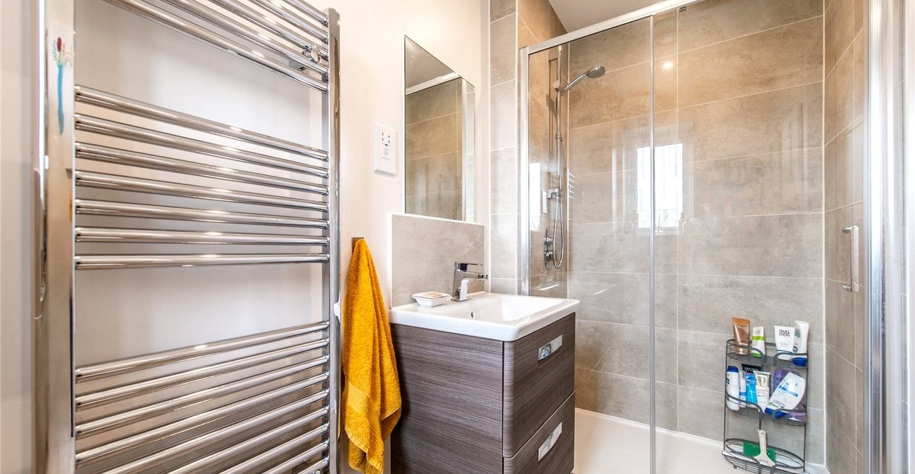 4 bedroom house for sale in Langley | Robinson Michael & Jackson