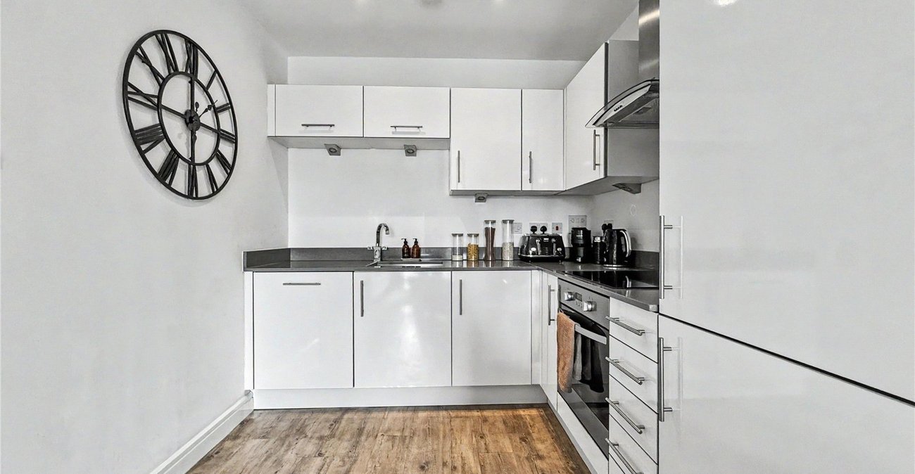 1 bedroom property for sale in Gillingham | Robinson Michael & Jackson