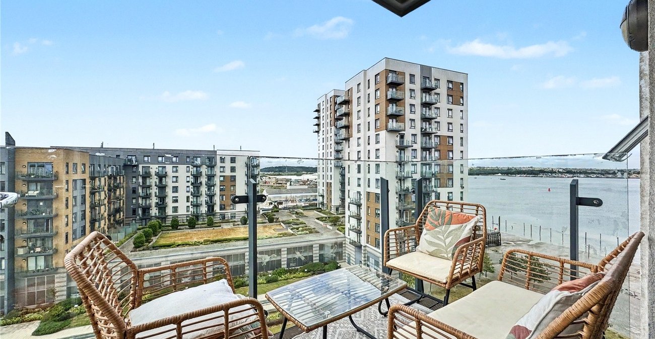 1 bedroom property for sale in Gillingham | Robinson Michael & Jackson