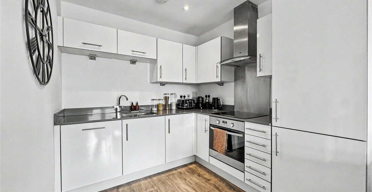 1 bedroom property for sale in Gillingham | Robinson Michael & Jackson