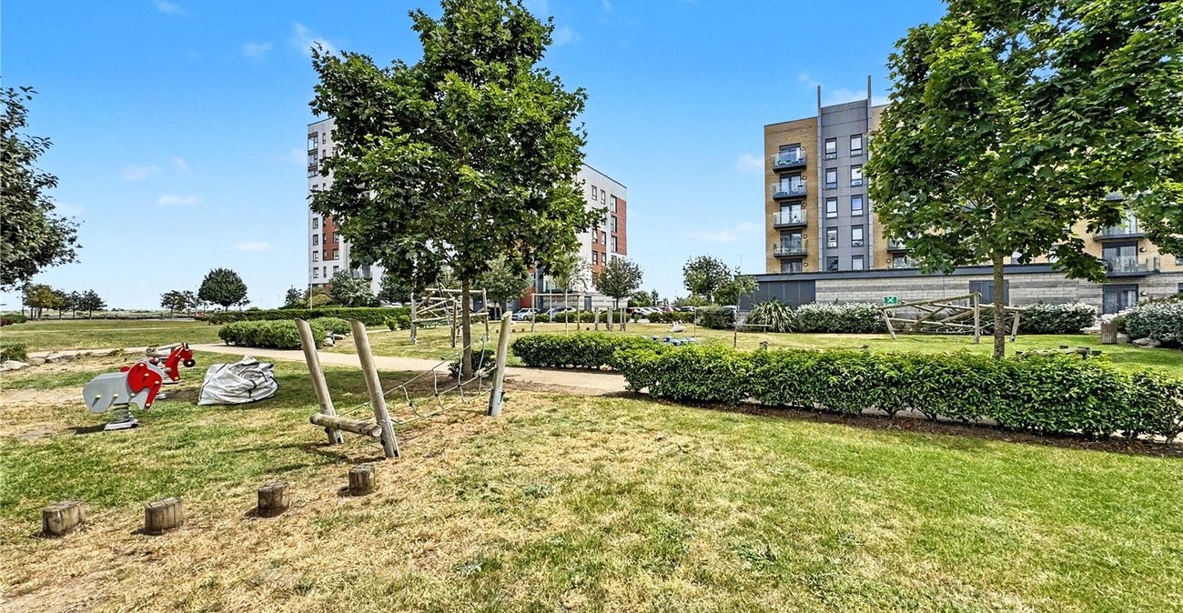 1 bedroom property for sale in Gillingham | Robinson Michael & Jackson