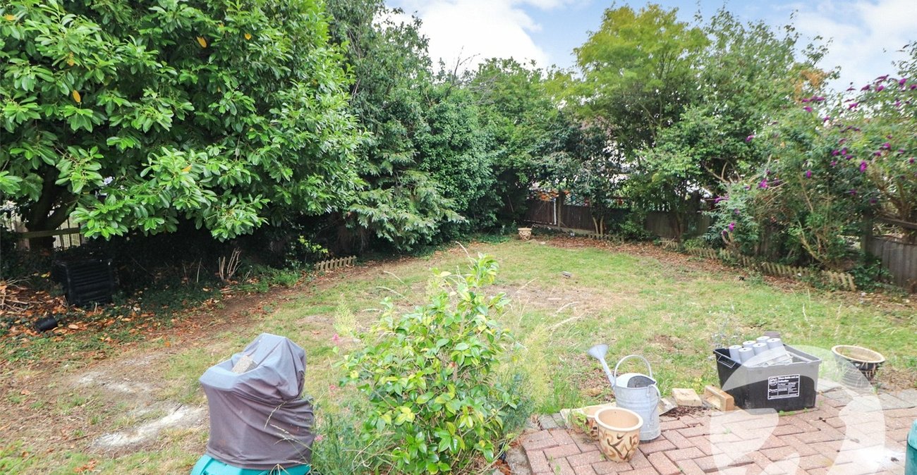 3 bedroom house for sale in Northumberland Heath | Robinson Jackson