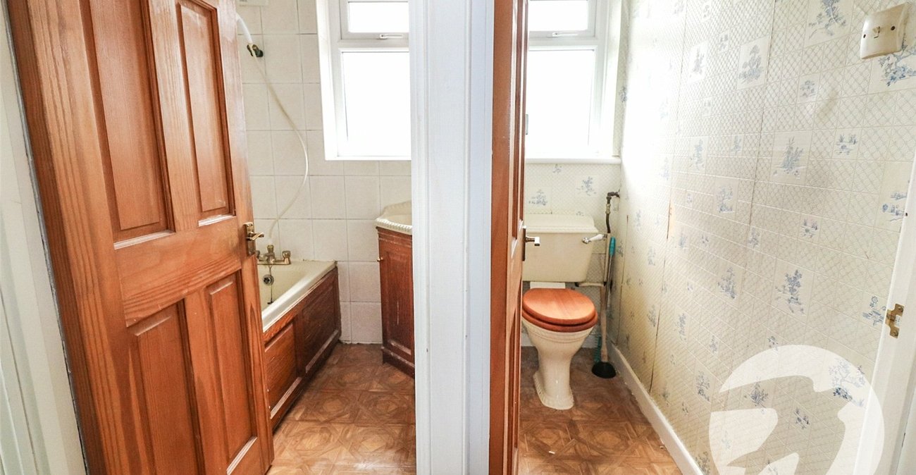 3 bedroom house for sale in Northumberland Heath | Robinson Jackson