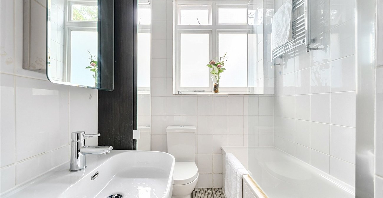 1 bedroom property for sale in  | Robinson Jackson