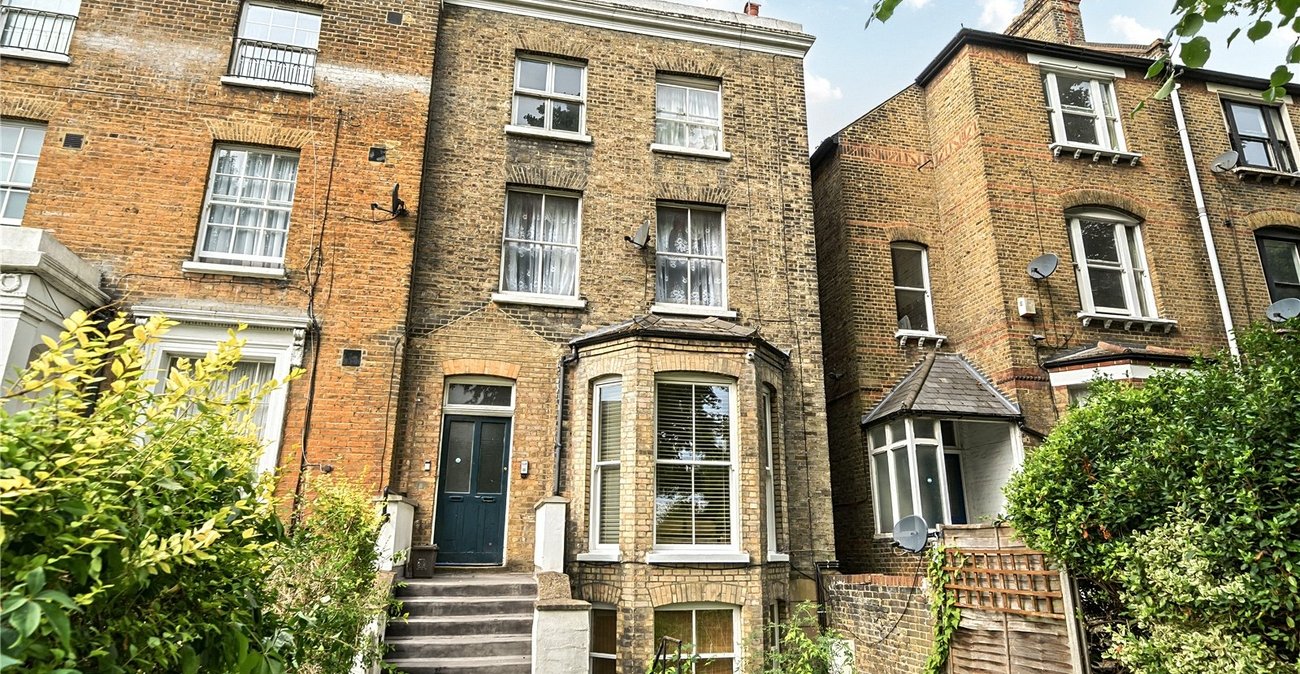 1 bedroom property for sale in  | Robinson Jackson