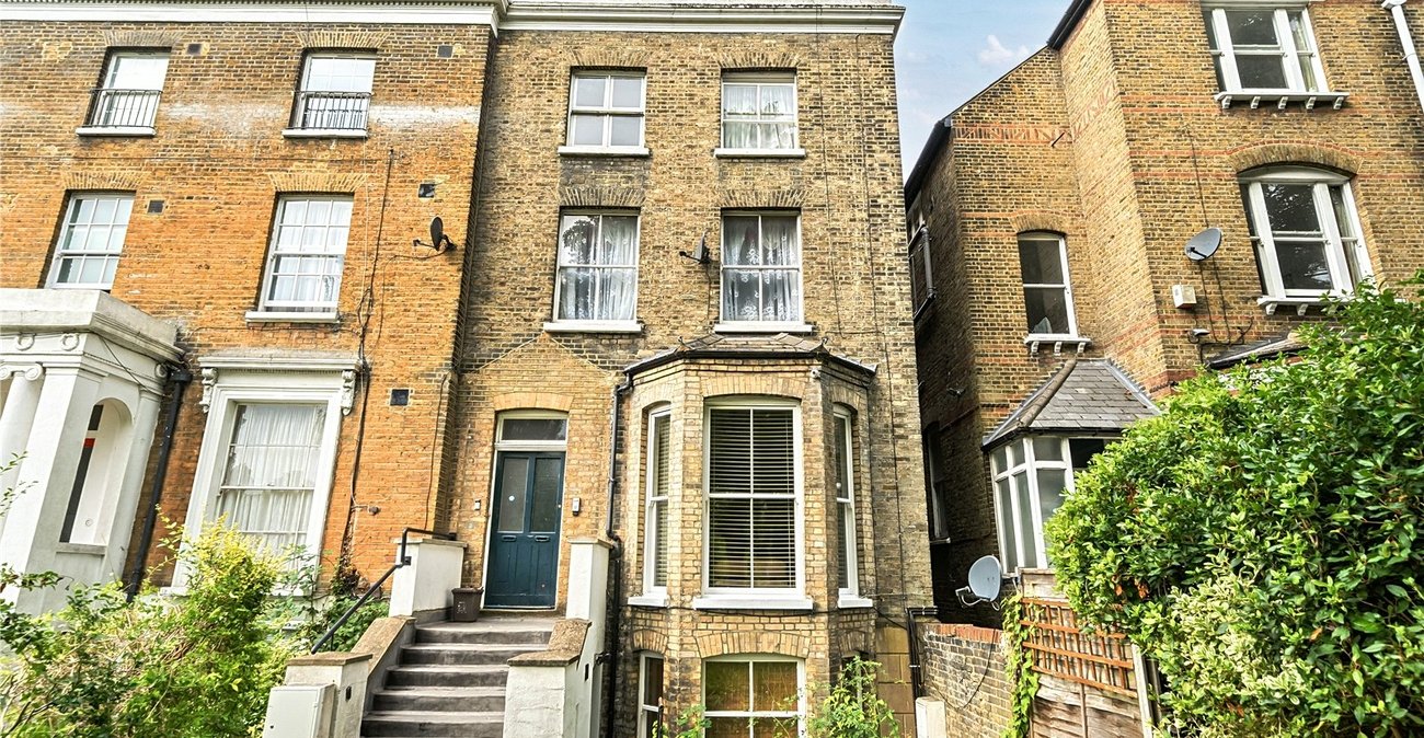 1 bedroom property for sale in  | Robinson Jackson