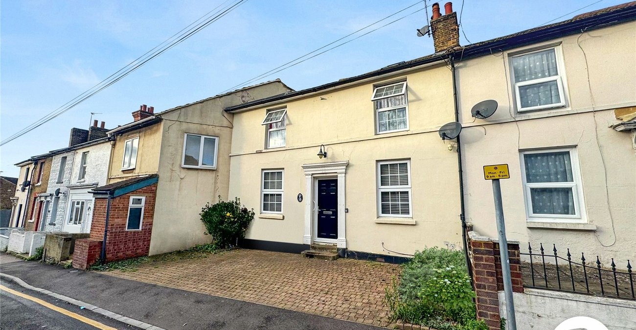 3 bedroom house for sale in Maidstone | Robinson Michael & Jackson