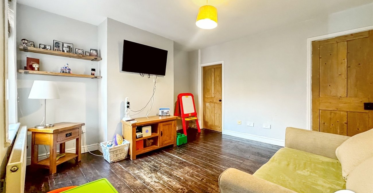 2 bedroom house for sale in Maidstone | Robinson Michael & Jackson