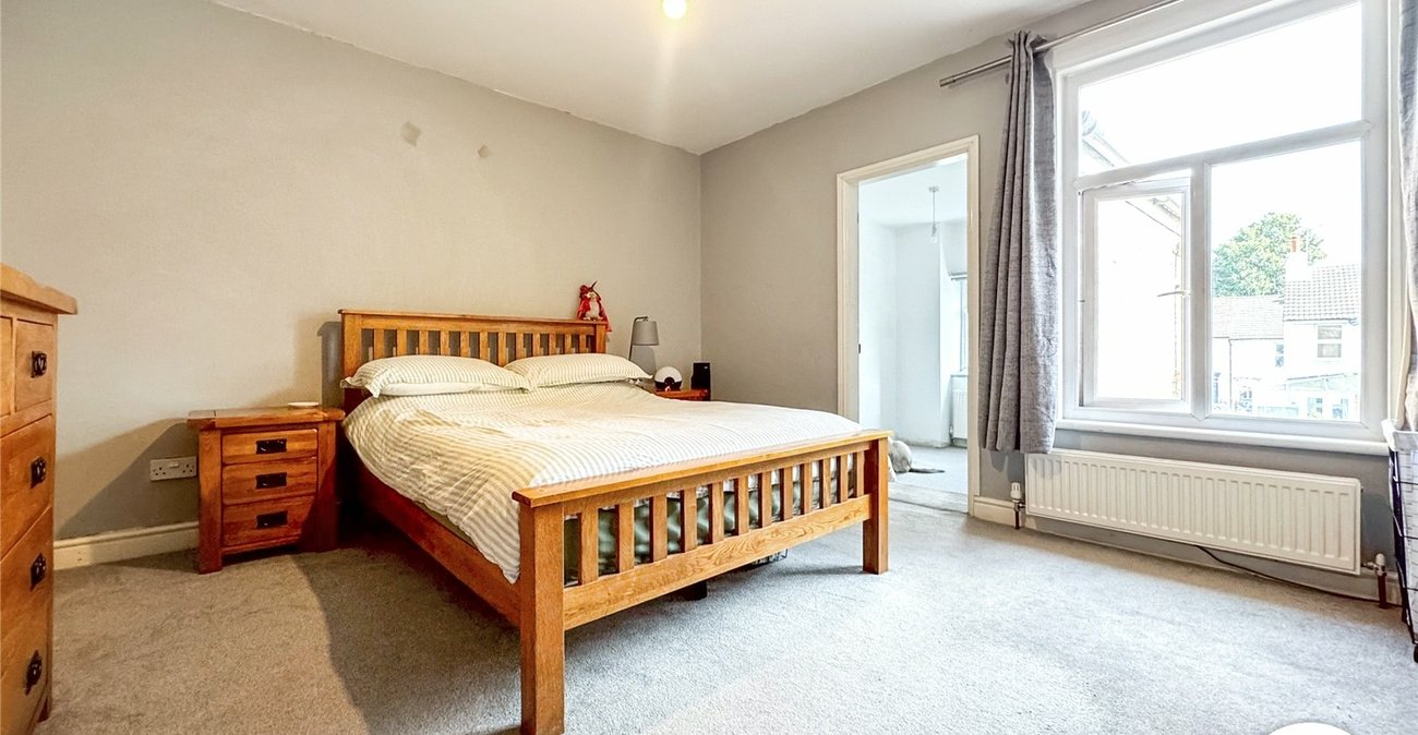 2 bedroom house for sale in Maidstone | Robinson Michael & Jackson