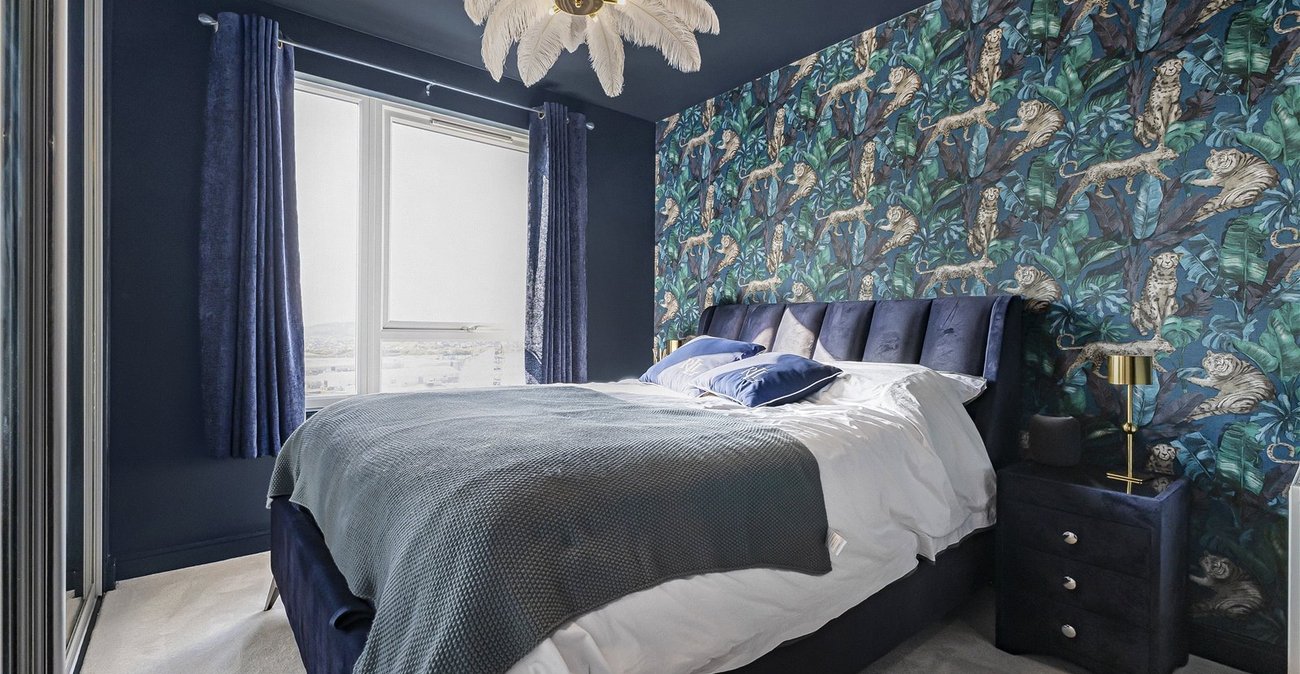 2 bedroom property for sale in Gillingham | Robinson Michael & Jackson