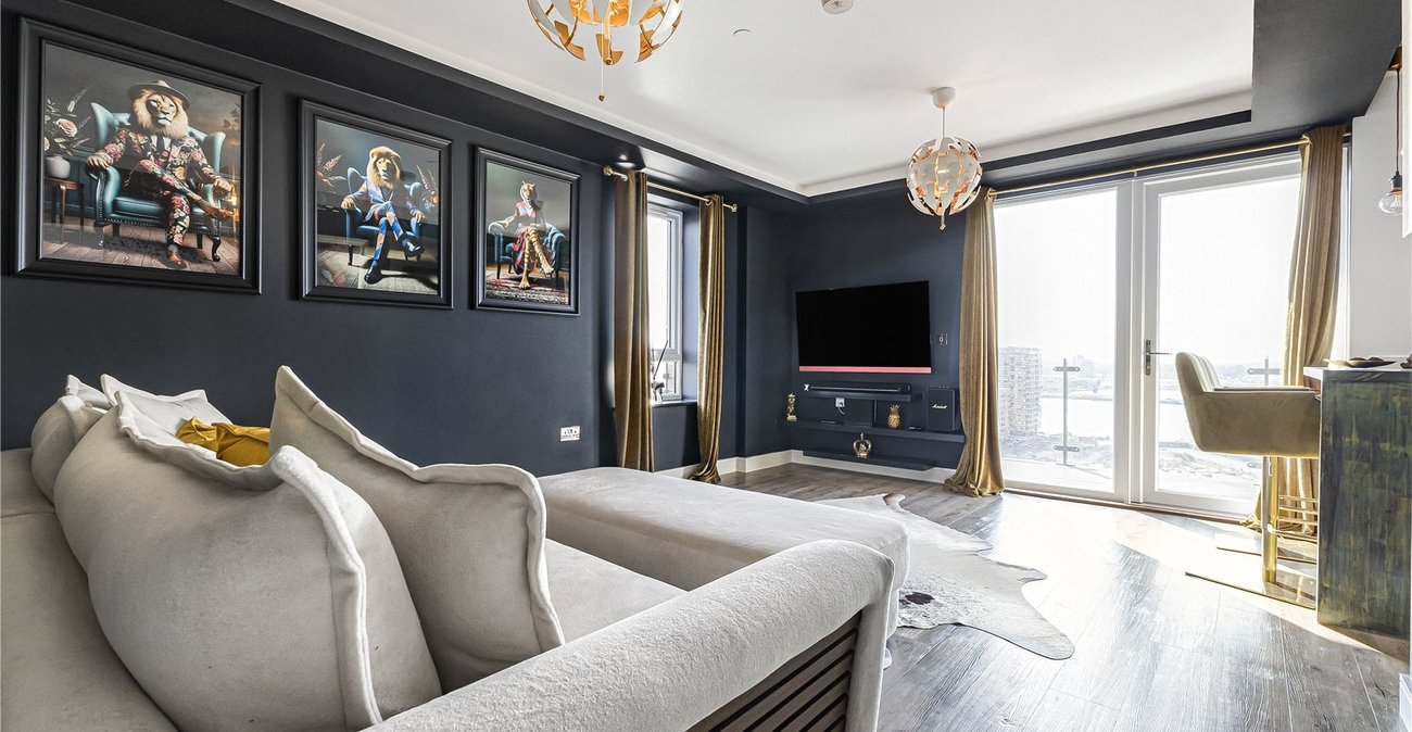 2 bedroom property for sale in Gillingham | Robinson Michael & Jackson