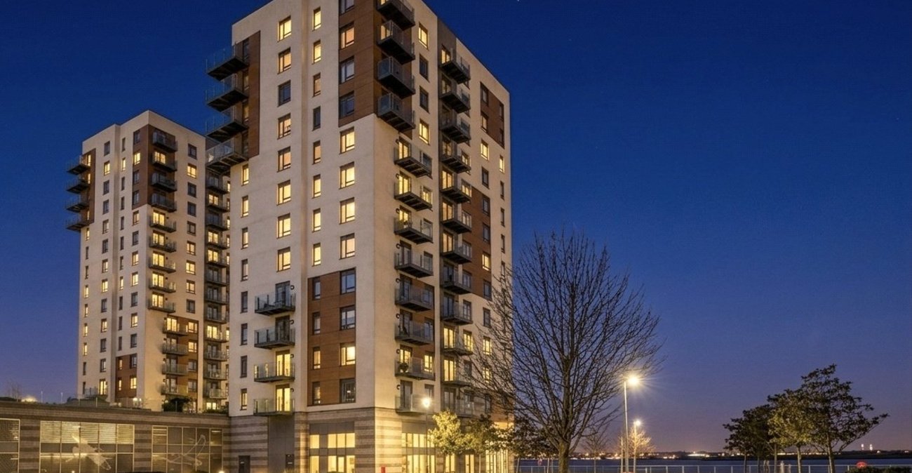 2 bedroom property for sale in Gillingham | Robinson Michael & Jackson