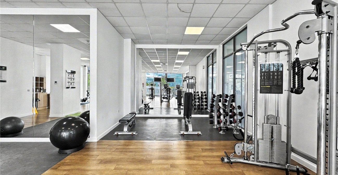 2 bedroom property for sale in Gillingham | Robinson Michael & Jackson