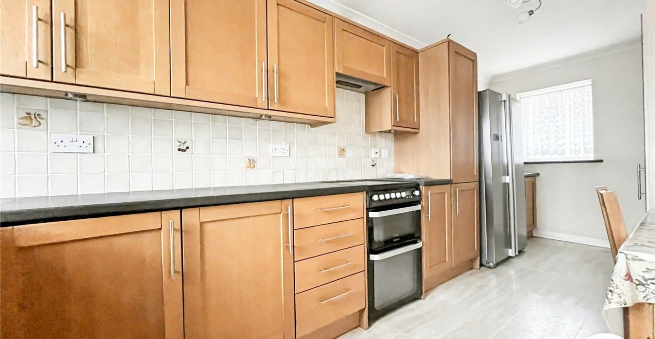 3 bedroom house for sale in Rochester | Robinson Michael & Jackson