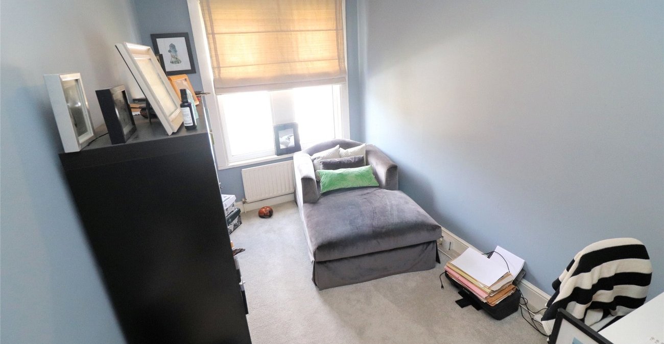 3 bedroom property for sale in Erith | Robinson Jackson
