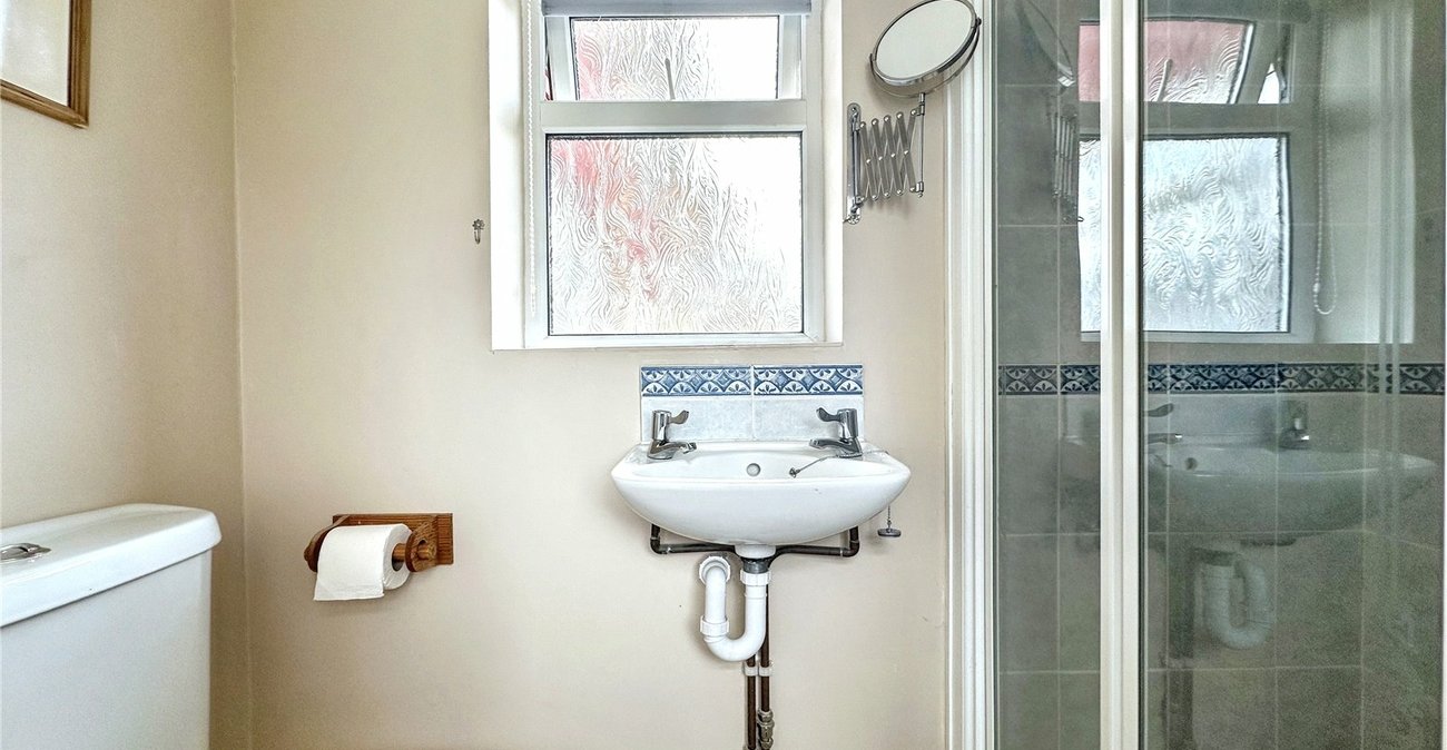 3 bedroom house for sale in Rainham | Robinson Michael & Jackson