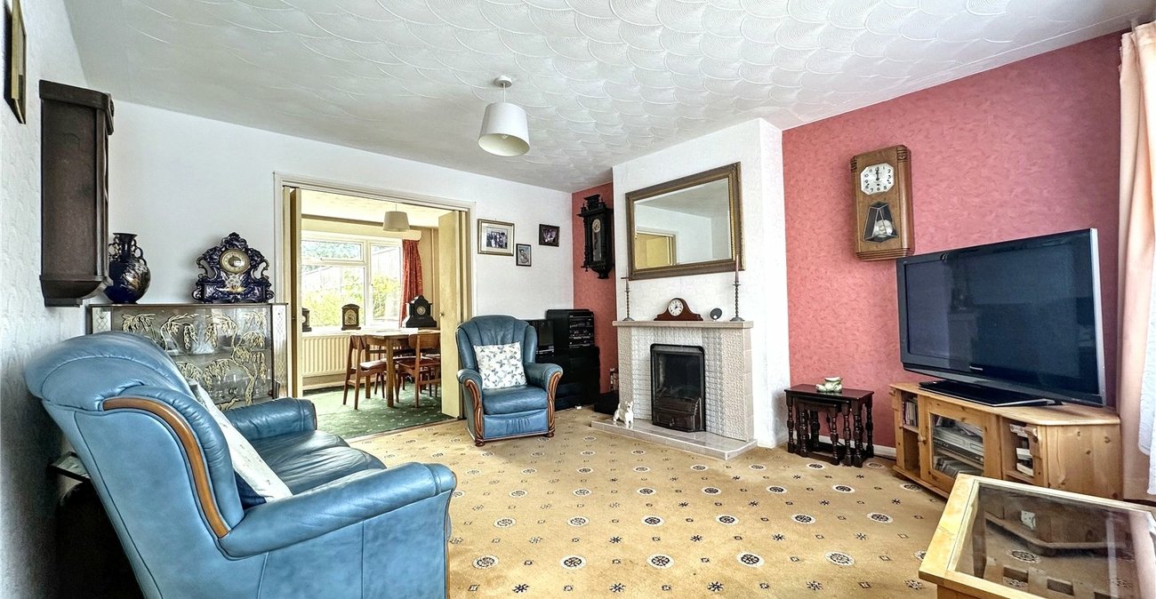 3 bedroom house for sale in Rainham | Robinson Michael & Jackson