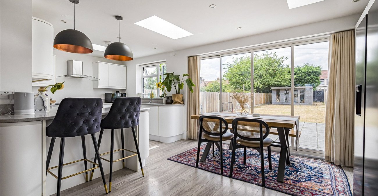 4 bedroom house for sale in Bexley | Robinson Jackson