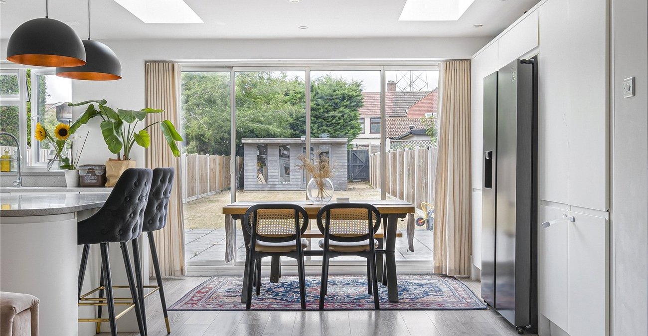 4 bedroom house for sale in Bexley | Robinson Jackson